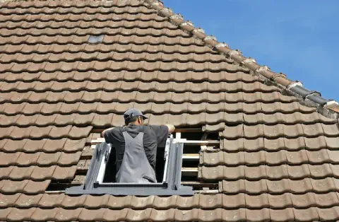 Pose de velux - Monieux